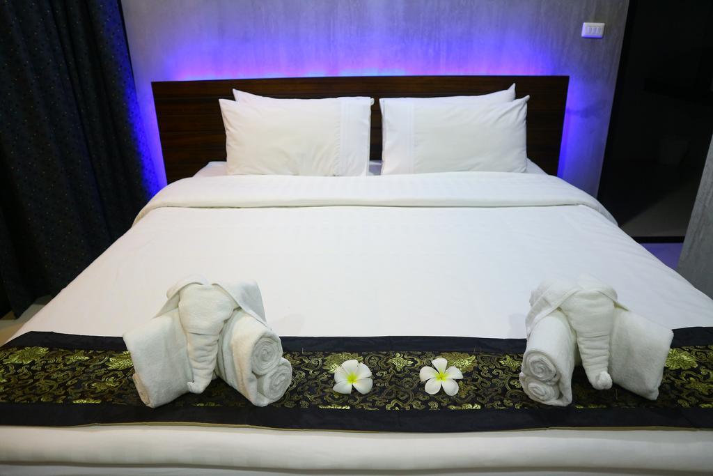 Hotel Baan Norkna Bangtao Bang Tao Beach  Zewnętrze zdjęcie