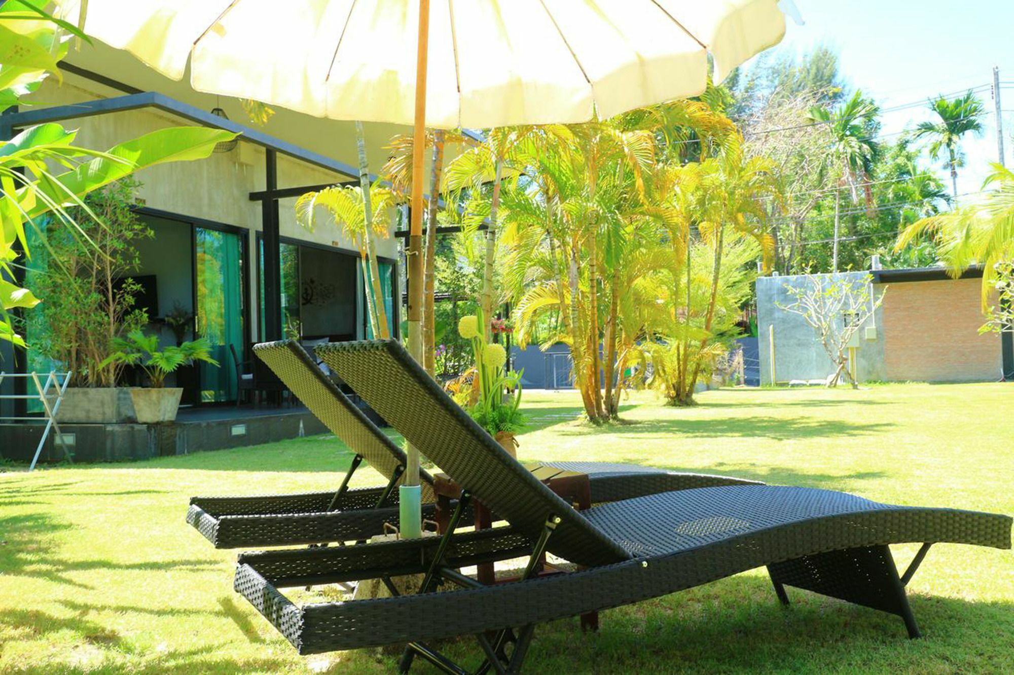 Hotel Baan Norkna Bangtao Bang Tao Beach  Zewnętrze zdjęcie